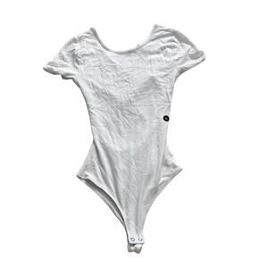 Hollister White Fitted Ribbed Open Back BodySuit Size XS New With Tag